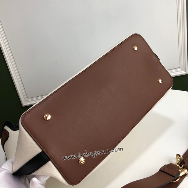 Burberry專門店新款大號The Belt貝爾特包 巴寶莉白色棉質帆布手提肩背女包 yxb1271